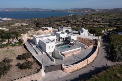 Thiopetra Villas
