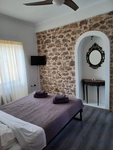Poros Seaside Suite