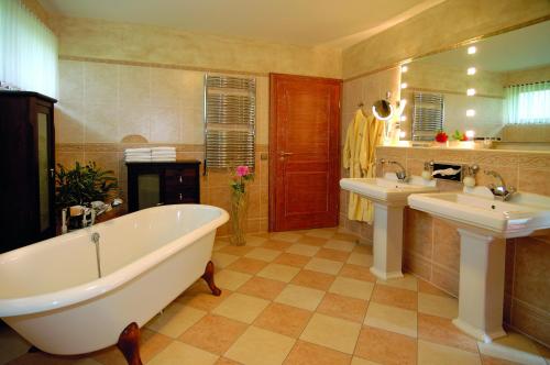 Ванна кімната в Hotel Blinkfüer
