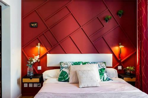 Postel nebo postele na pokoji v ubytování T3 Le Designer 4è-Terrasse-climatisation & Netflix