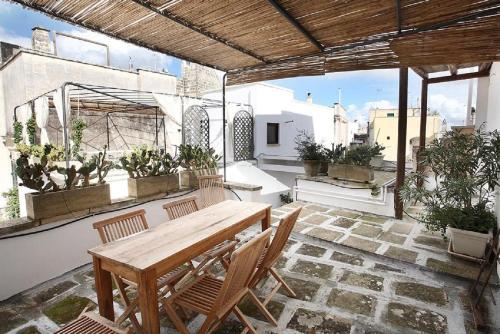 Palazzo Pindaro Guest House