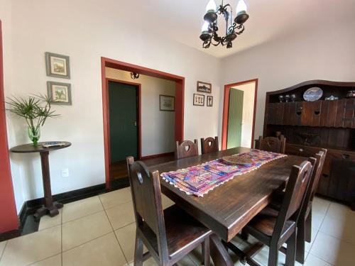 Fotografie z fotogalerie ubytování Casa no Centro Histórico de Catas Altas v destinaci Catas Altas