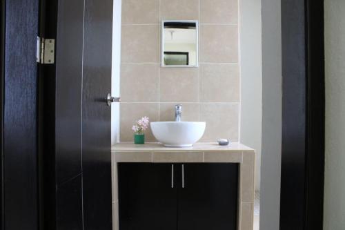 Koupelna v ubytování Casa Colibri Oaxaca con Jacuzzi en Terraza