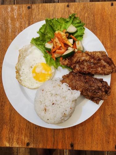 Mad på kroen eller i nærheden