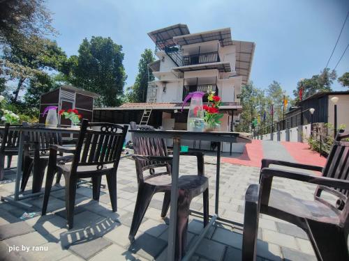 PALACE INN MUNNAR – Photos 2