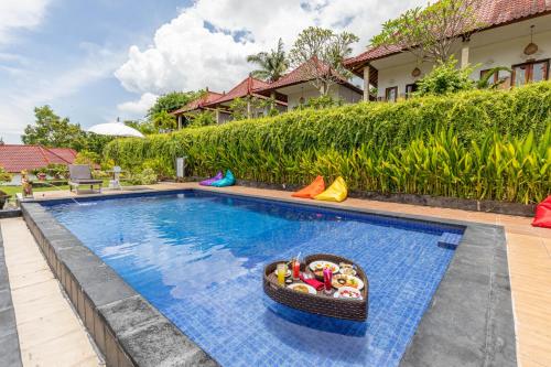 Swimmingpoolen hos eller tæt på Sarivanna Penida