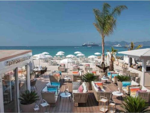 Cannes centre , magnifique , 5 min palais