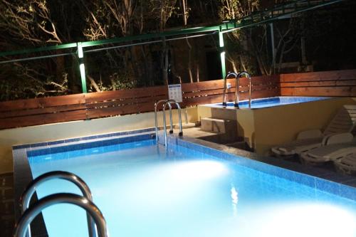Gallery image of Studio Apartments Marija with private parking in Makarska