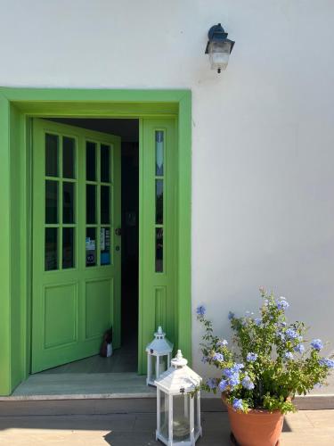 Bed and Breakfast Country Cottage – Photos 3