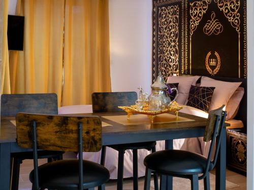 Reštaurácia alebo iné gastronomické zariadenie v ubytovaní O Spa d'Orient