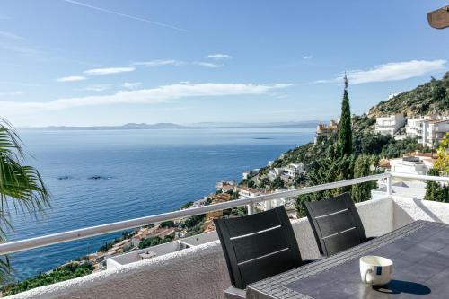 Casa con vistas al Mar y Piscinas 7
