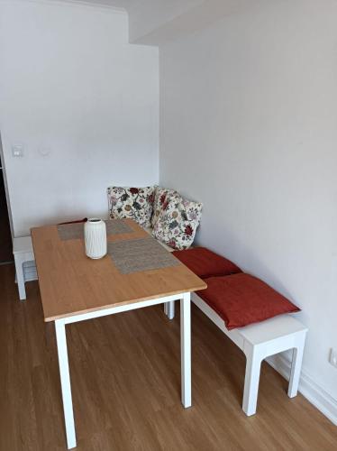 Santo Cristo Apartments