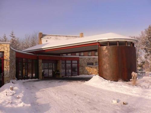 Balland's Hotel & Restaurant v zimě
