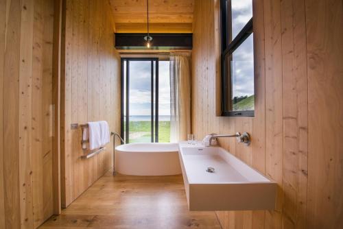 Gallery image of Annandale Coastal Farm Escape & Luxury Villa Collection in Akaroa