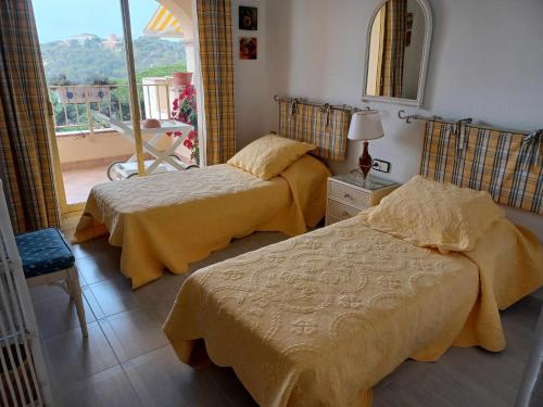 Postel nebo postele na pokoji v ubytování Las Velas 3 18 Fantástico apartamento con vistas