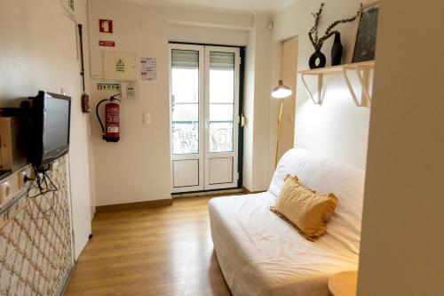 Alfama District by be@home