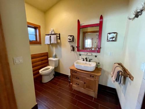 EML Cabin #6 – Photos 4