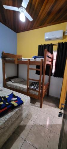 Cama o camas de una habitación en Pousada e Restaurante Estrela Azul