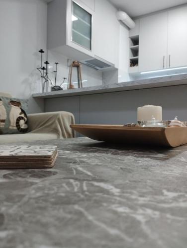 Renovated Basement Duplex with Patio and Folk Decor in the Heart of Athens