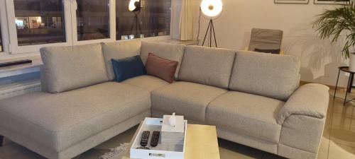 アントワープにあるSUPERB APPARTEMENT WITH 3 BED ROOMS IN ANTWERPENのギャラリーの写真