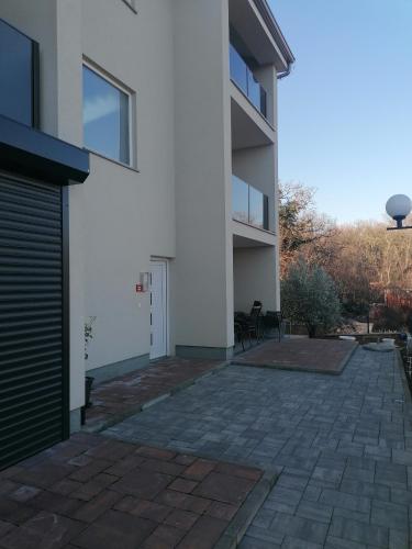 Apartments with parking space Soline, Krk - 20895