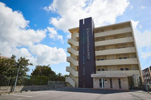 Budova, kde se aparthotel nachází