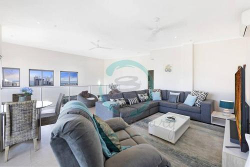 Gallery image of ZEN PINNACLE PENTHOUSE Darwin's Exclusive Zen Retreat in Darwin City in Darwin