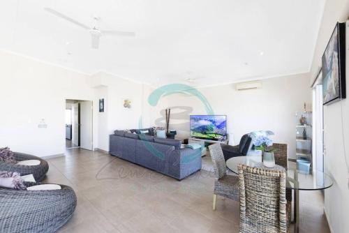 Gallery image of ZEN PINNACLE PENTHOUSE Darwin's Exclusive Zen Retreat in Darwin City in Darwin