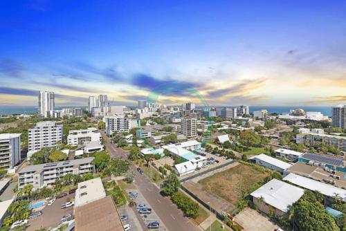 Gallery image of ZEN PINNACLE PENTHOUSE Darwin's Exclusive Zen Retreat in Darwin City in Darwin