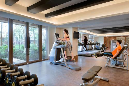 Γυμναστήριο ή/και όργανα γυμναστικής στο Shangri-La Resort Shangri-La