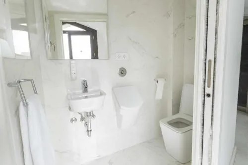 THE CLOCK HOUSE - Luxury Urban Suites photo 38