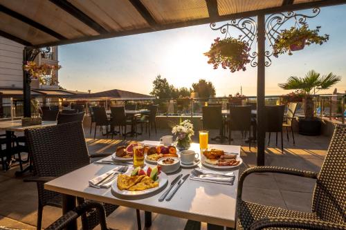 Afbeelding uit fotogalerij van Veramar Hotel - All Inclusive & Free Beach in Kranevo