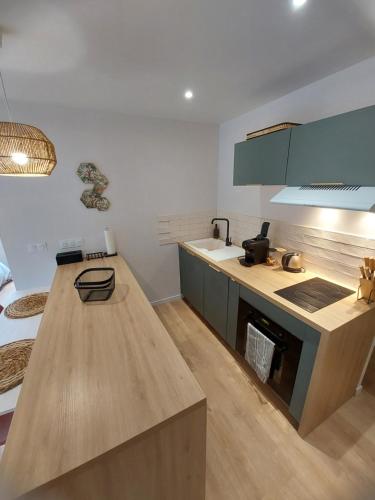 Photo de la galerie de l'établissement Studio chaleureux classé 3 étoiles - Idéalement situé, à Bagnères-de-Bigorre