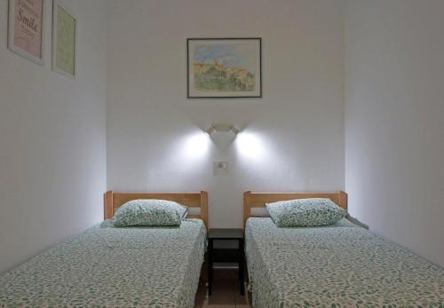 Studio Apartment Michelle - Intermezzo with sea view