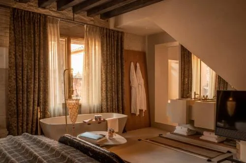The Venice Venice Hotel photo 24