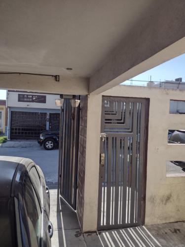 Casa completa con cochera – Photos 2
