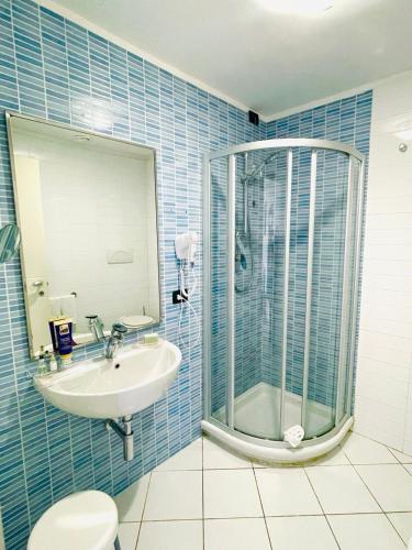 Gallery image of Regina Beach Holiday Apartments in Tirrenia