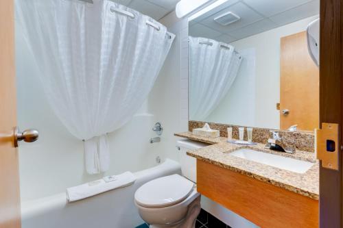 Un baño de Chateau Canmore