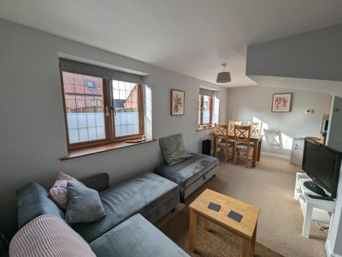 Quiet Country Annex - Near M1 - J27