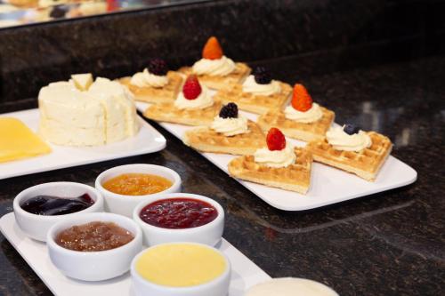 Еда / где поесть недалеко от гостевого дома