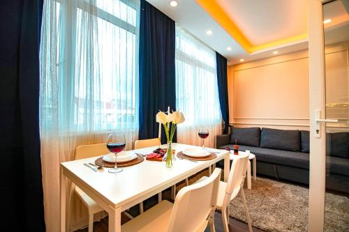 Posezení v ubytování Cihangir VAV Suites