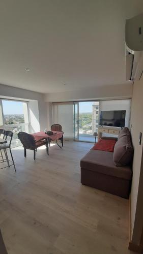 DEPARTAMENTO LELOIR