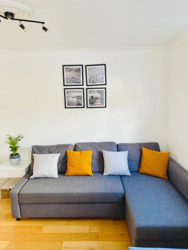 Amazing Location - City of London- 2 Bedroom Stunning Canal View House With Private Garden,Parking & Balcony photo 19
