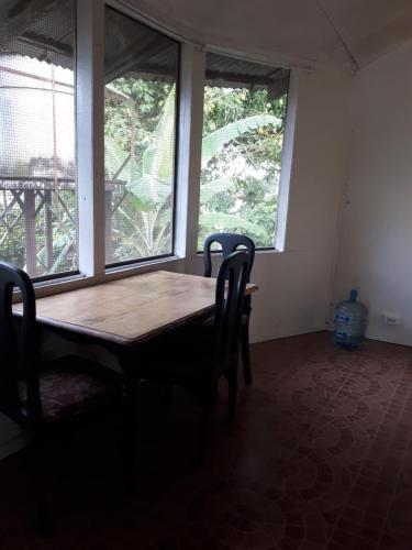 Φωτογραφία από το άλμπουμ του Waterfront 2 Story Deluxe Duplex σε Almirante