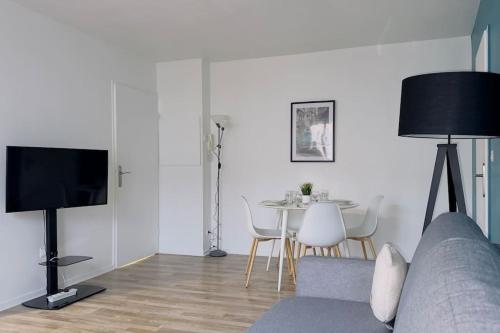 1 Bedroomed Toscane Serris – Photos 3