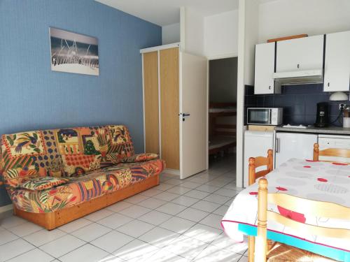 Studio Cabine à Biscarrosse Plage - 4 Pers, Proche Plage et Commerces, Terrasse, Ménage Inclus - FR-1-319-394