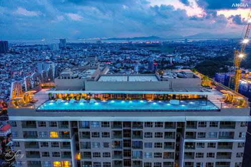 Bazén v ubytování The Sóng Condotel in Vung Tau City - The Sóng Real Company nebo v jeho okolí