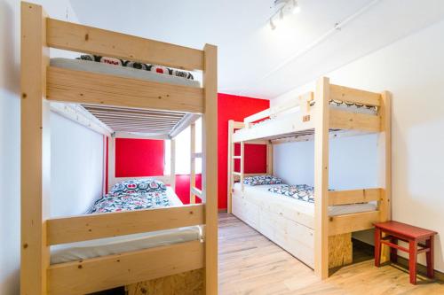 Postel nebo postele na pokoji v ubytování Hostel Soča Rocks