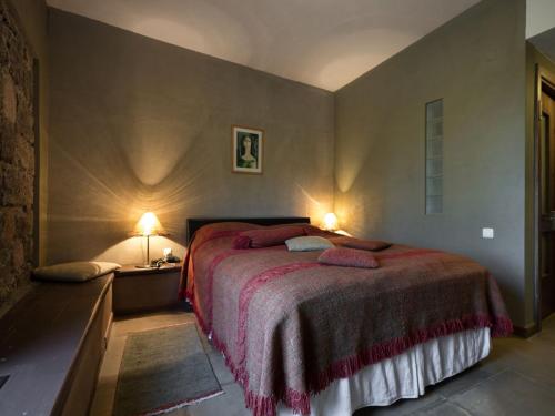 Postel nebo postele na pokoji v ubytování Tufenkian Avan Marak Tsapatagh Hotel