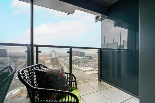 Foto 16th Floor Towarowa 39 City Center Avenida by Renters Prestige 5